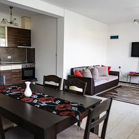 Chicho Tomovata Koliba