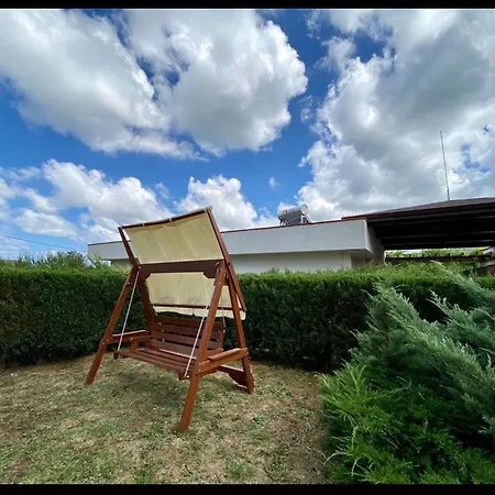 Holiday home Chicho Tomovata Koliba