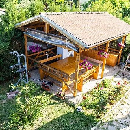 Chicho Tomovata Koliba *