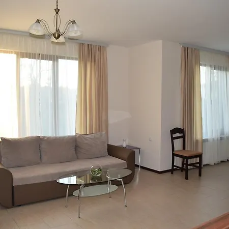 Chicho Tomovata Koliba Tatil Evi Velika